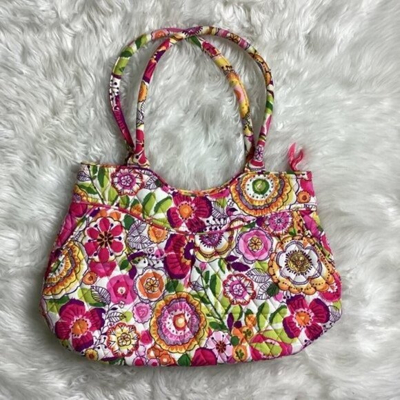 Vera Bradley Pleated Shoulder Bag – Clementine Pattern – Like New - Picture 6 of 8